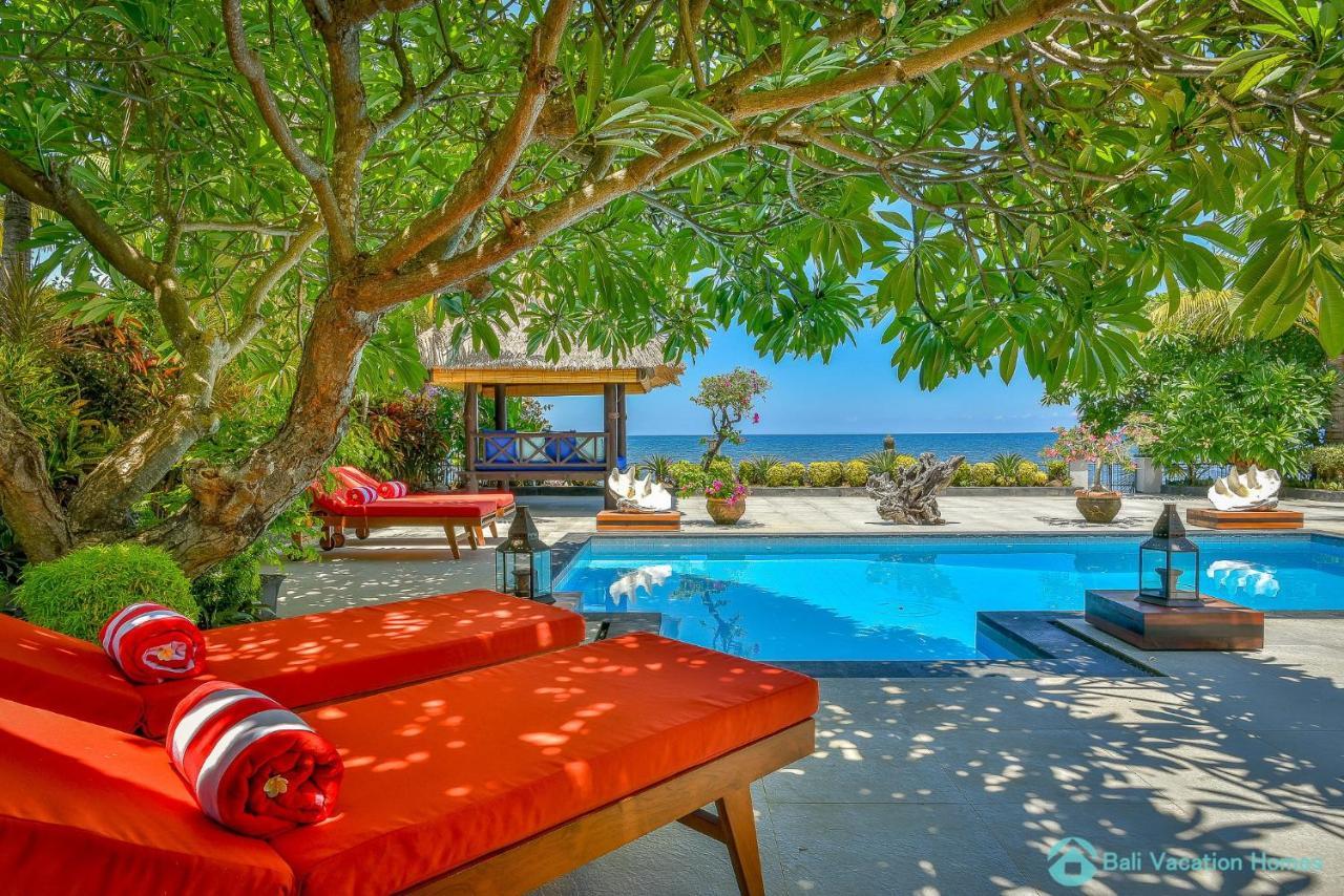 Villa Kamboja - Intimate Luxury Lovina Beach Villa Banjar  Exteriör bild